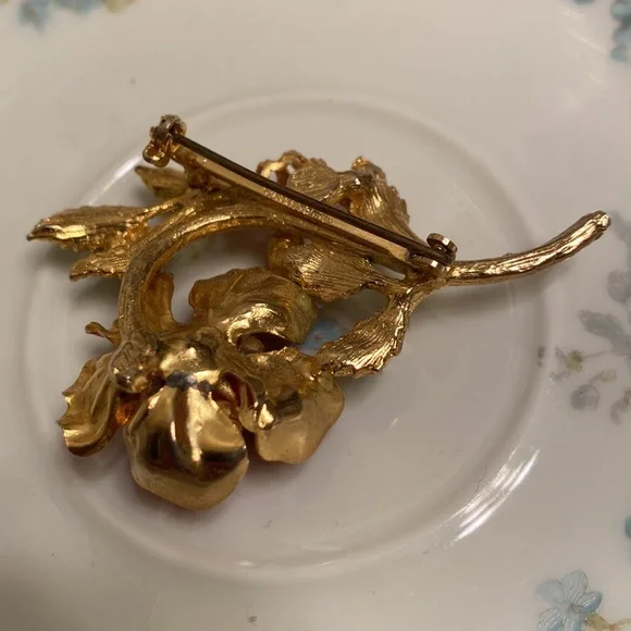 Vintage Made in Austria enamel rhinestone red flower brooch- 2 1/2” x 1 1/2” - Picture 6 of 11